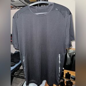 Lightly used men’s Lululemon T-shirt